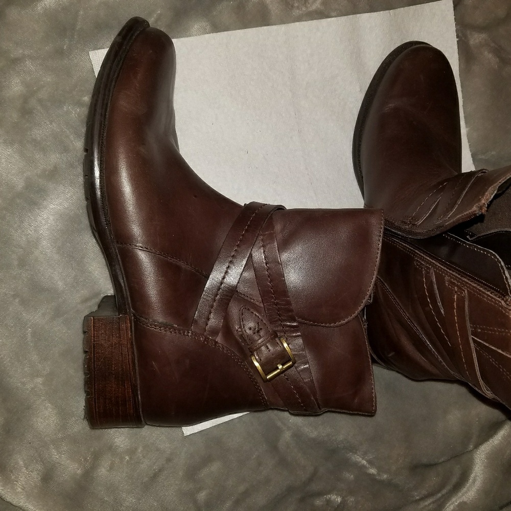 Clark's Brown Ankle Boot